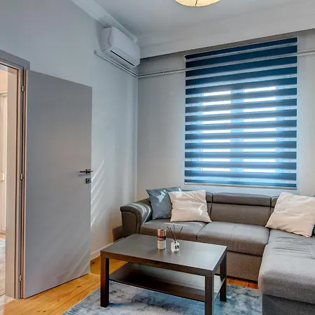 דירה Aristotelous Family & Friends Two Bedrooms & Two Living Apt *